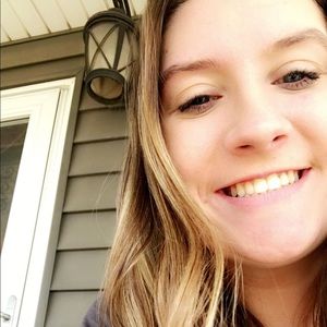 Meet your Posher, Riley